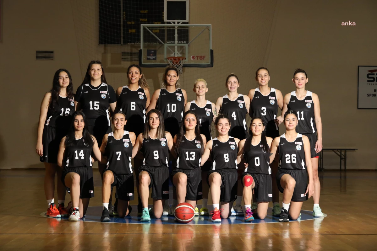 Burhaniye Kadın Basketbol Takımı İlk Maçına Çıkıyor