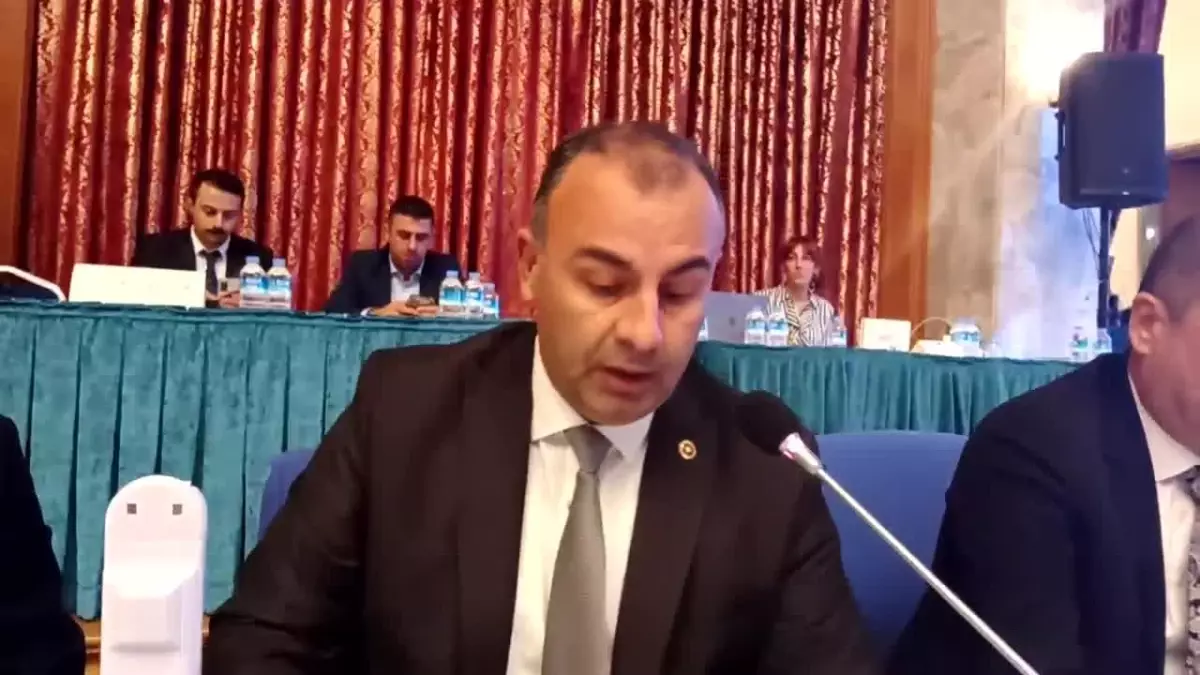 Ednan Arslan: Akkuyu Nükleer Santrali, Enerjide Rusya\'ya Göbekten Bağımlı Olmamıza Neden Oluyor