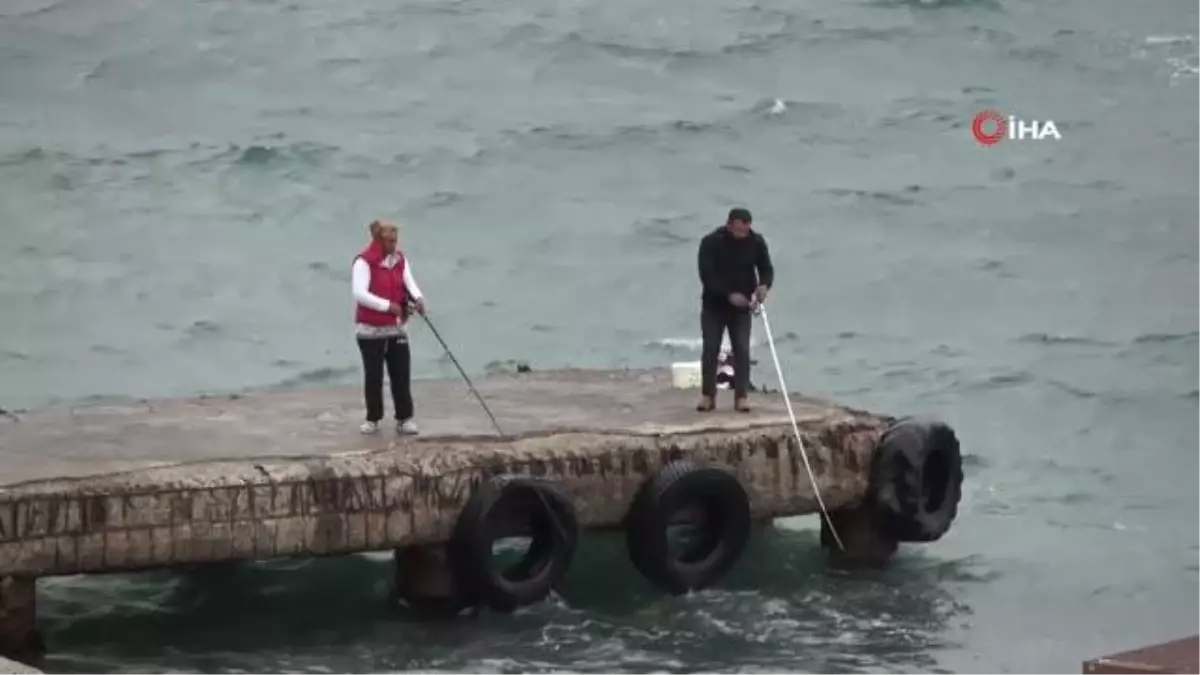 Gökçeada ve Bozcaada'ya yarınki feribot seferlerine fırtına engeli