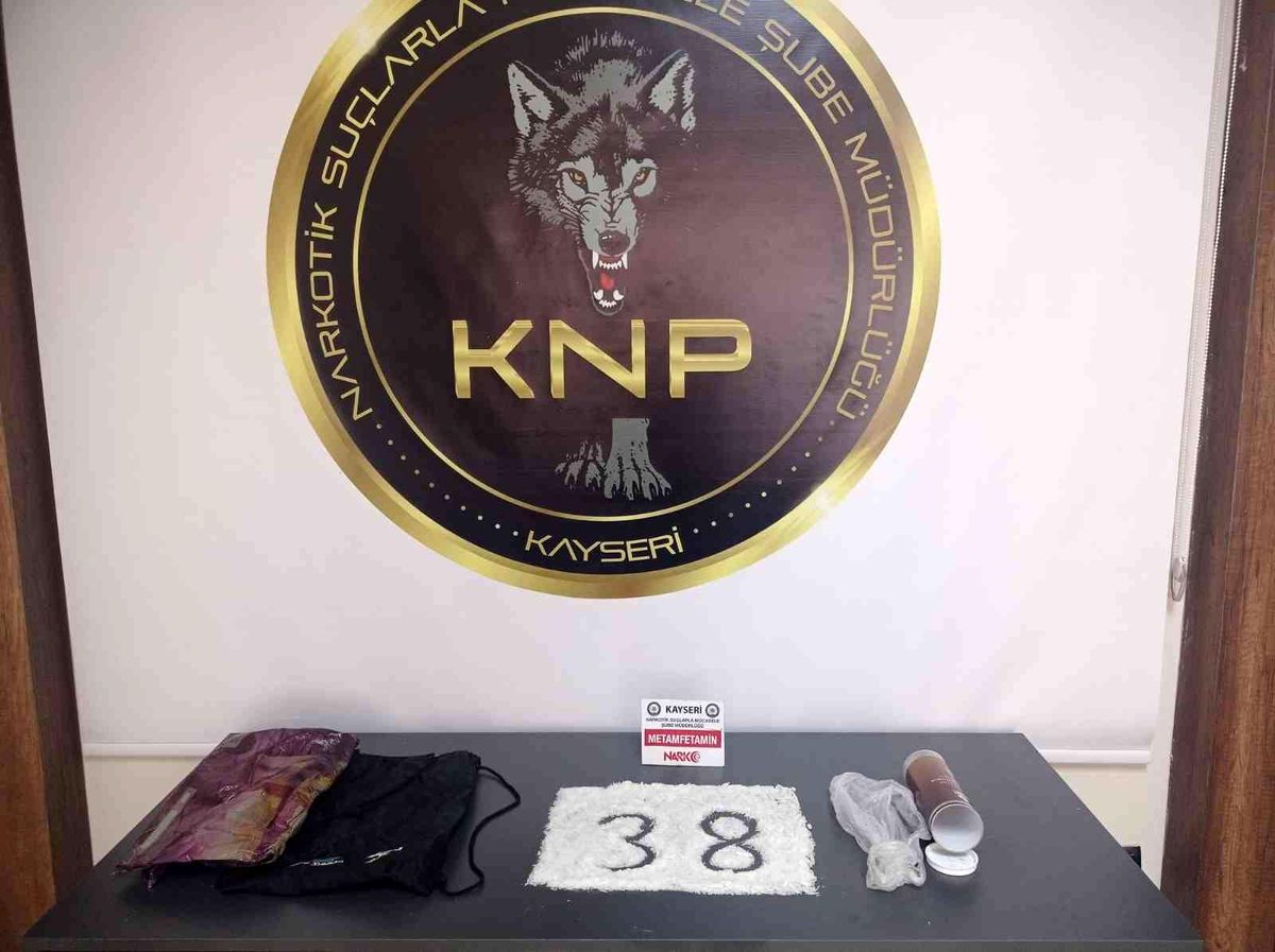 Narkotik ekiplerinden 1 günde 3 farklı operasyon: 13 gözaltı