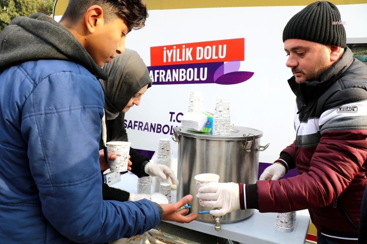 Safranbolu Belediyesi\'nden Yurttaşa Çorba İkramı