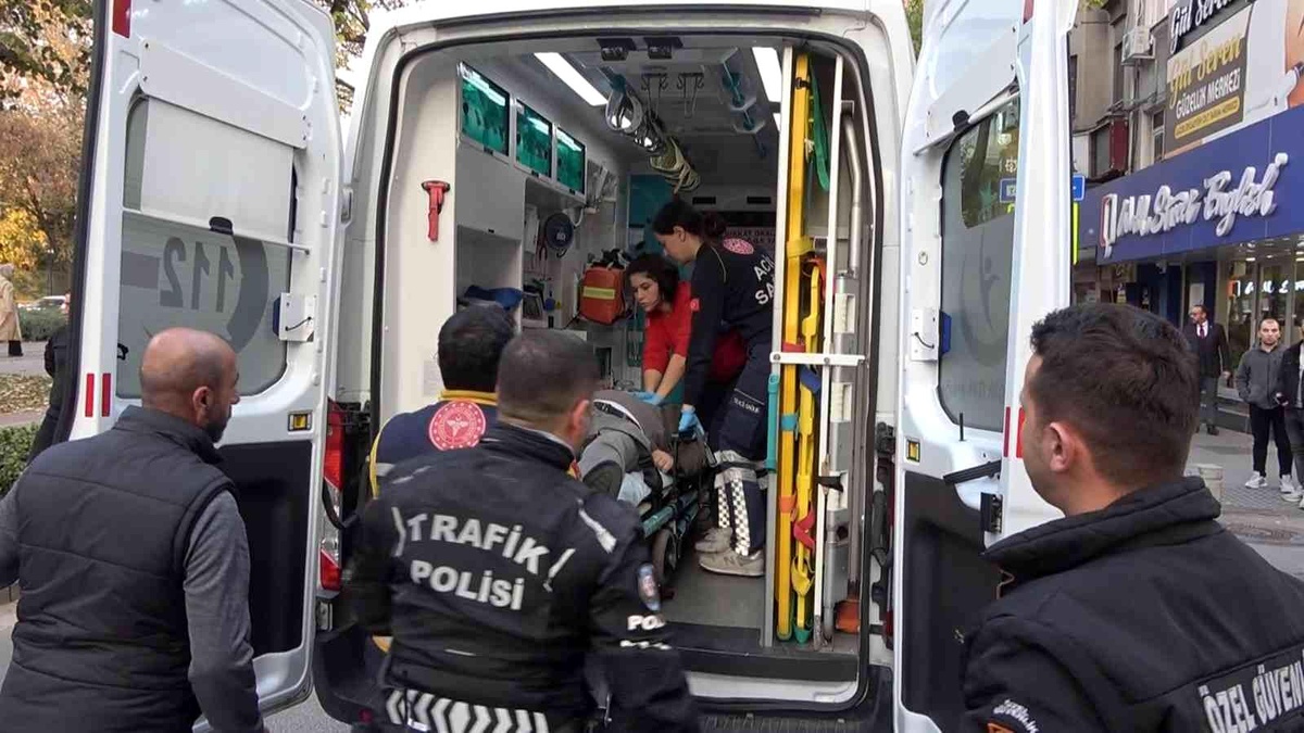 Sağlıkçıların zamanla yarışı