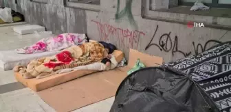 Belçika'da Ukraynalı sığınmacılar sokakta kaldı