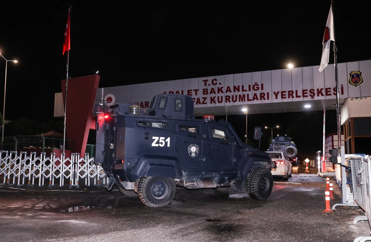 Beyoğlu\'ndaki terör saldırısını gerçekleştiren terörist Ahlam Albasır cezaevine götürüldü