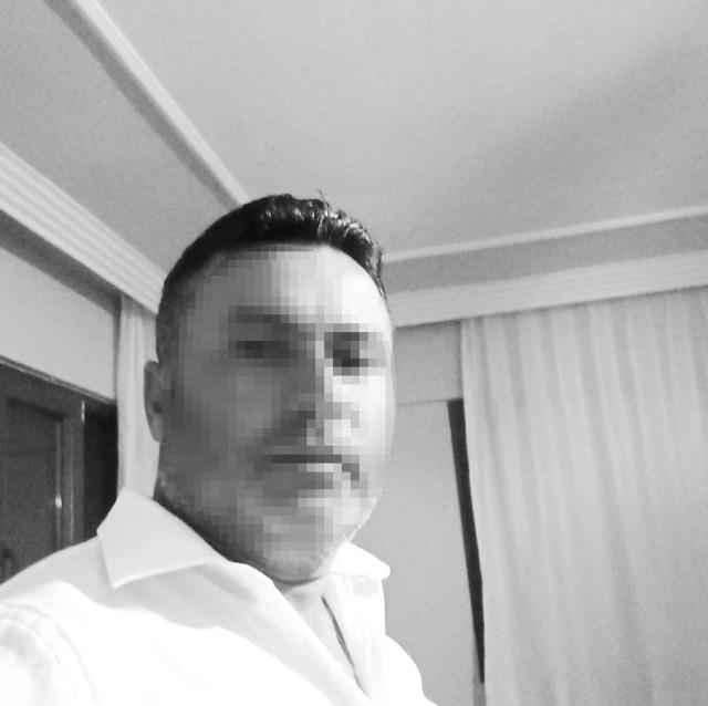 Eşini görmek için gittiği kayınpederinin evinde dehşet saçtı: 2 ölü Eşini görmek için gittiği kayınpederinin evinde dehşet saçtı: 2 ölü