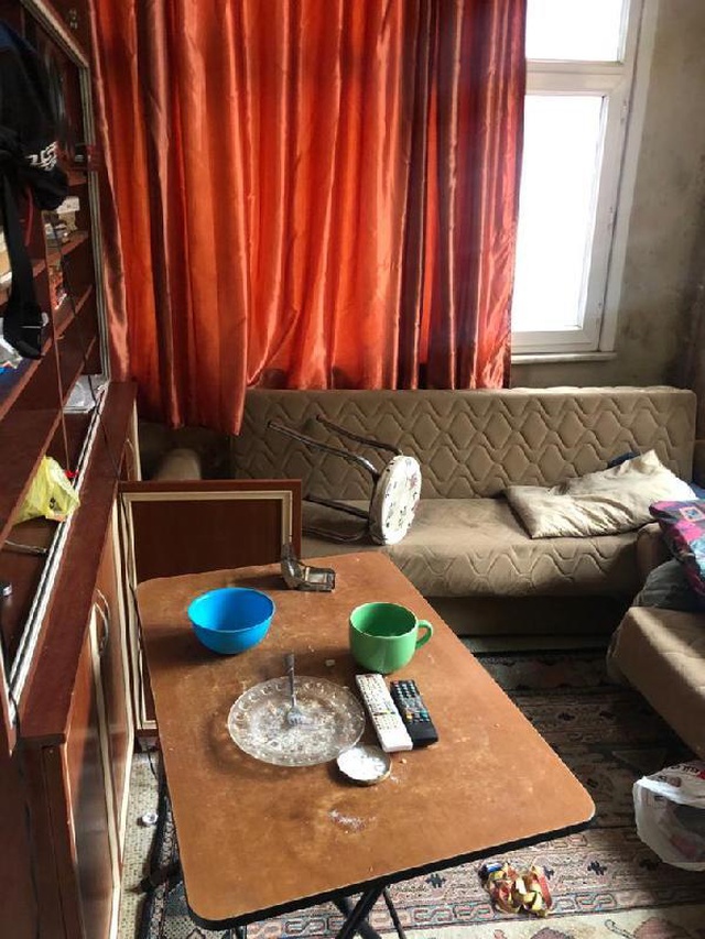 Siyanür içerek intihar eden 4 kardeşin yaşadığı eve hırsız girdi! Tek bir şey çalmış
