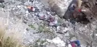 Hindistan'da otobüs uçuruma yuvarlandı: 12 ölü, 3 ağır yaralı