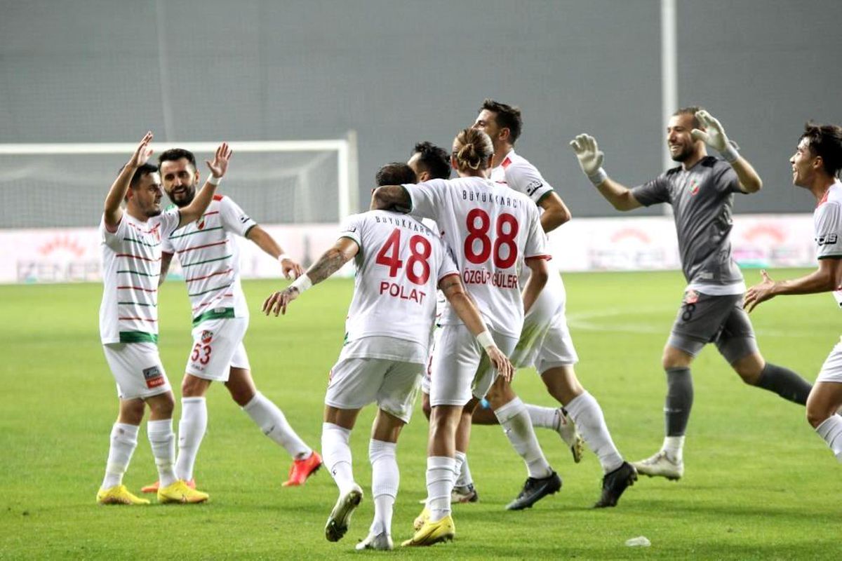 Karşıyaka\'da sakatlık problemi bitmiyor