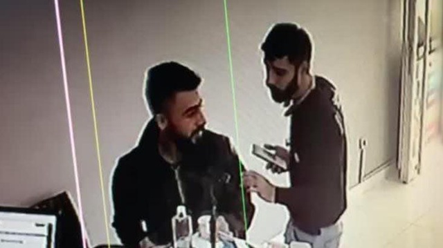 Taksim bombacısı Albashır'a yardım ve yataklık eden 2 şüphelinin bir arada olduğu görüntüler ortaya çıktı Taksim bombacısı Albashır'a yardım ve yataklık eden 2 şüphelinin bir arada olduğu görüntüler ortaya çıktı