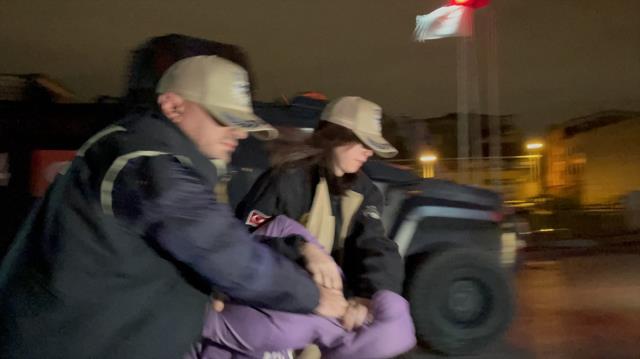 Taksim saldırısında çarpıcı detay! Albashır'a patlama sonrasında kıyafetlerini değiştirmesi için ses kaydı atılmış Taksim saldırısında çarpıcı detay! Albashır'a patlama sonrasında kıyafetlerini değiştirmesi için ses kaydı atılmış