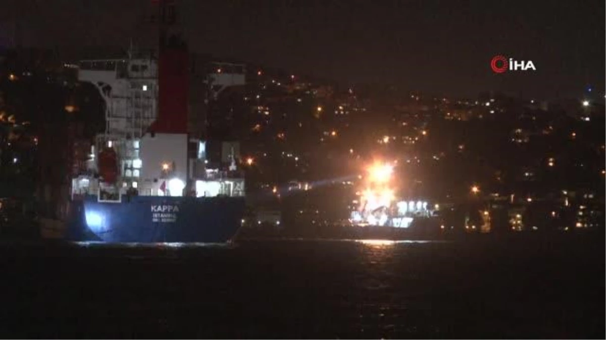 Boğaz\'da konteyner gemisi arıza yaptı: Gemi trafiği askıya alındı