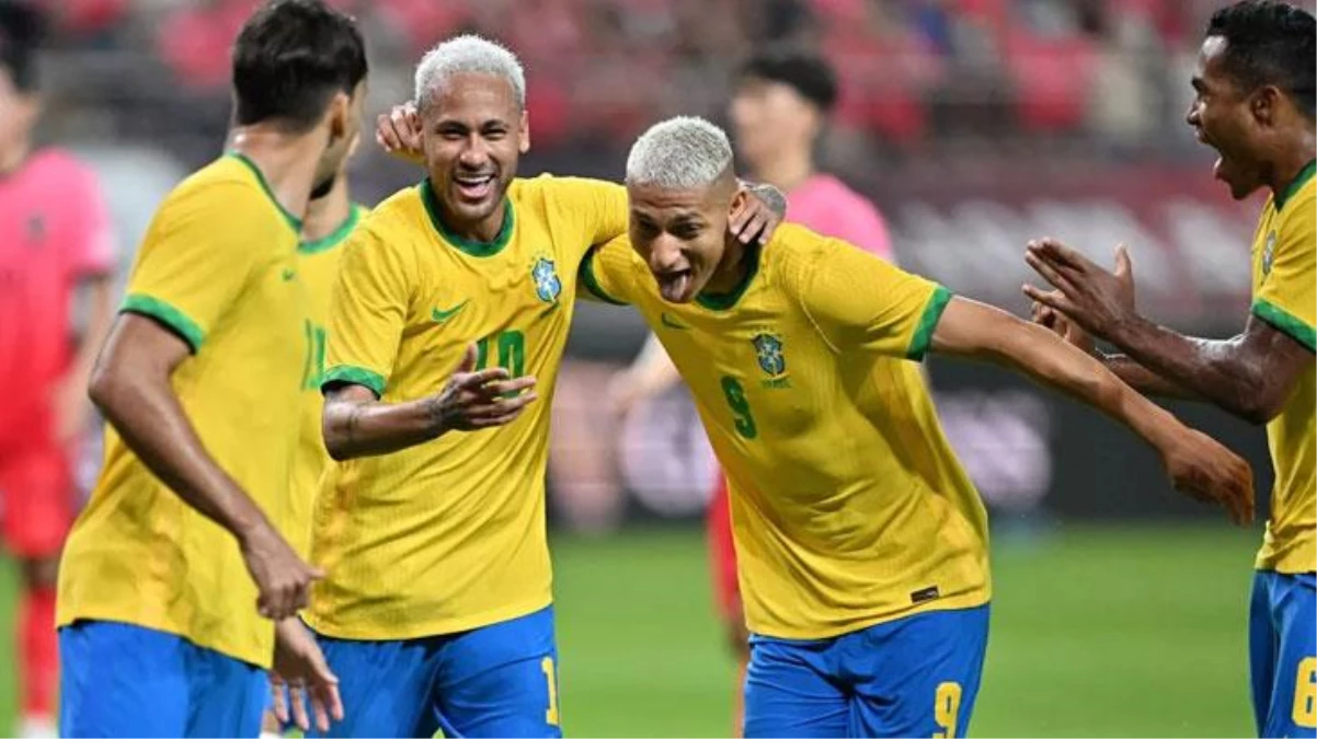 Brezilyalı yıldız futbolcu kadınlarla olan emeklilik planıyla büyük ses getirdi