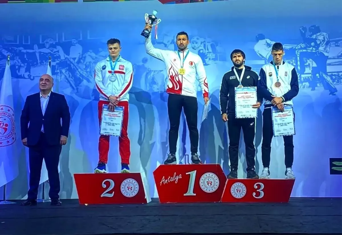 Mardinli Kick Boksçu Avrupa Şampiyonu oldu