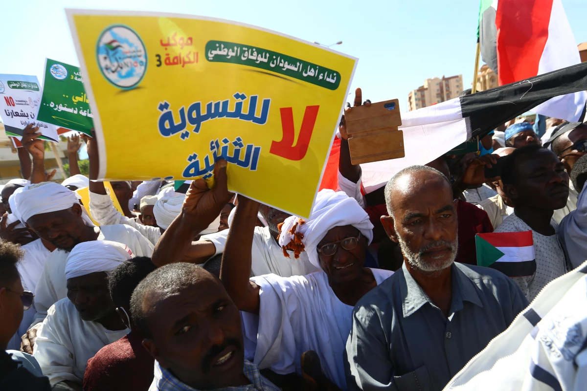 Sudan\'da "dış müdahale karşıtı protestolar" sürüyor