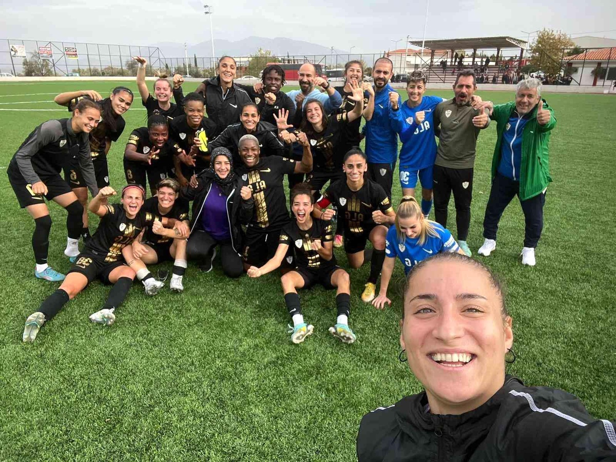ALG Spor, İzmir\'de gol oldu yağdı: 0-10