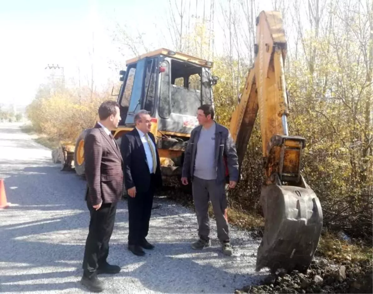 Bozüyük\'te içme suyu şebeke yapım çalışmaları sürüyor