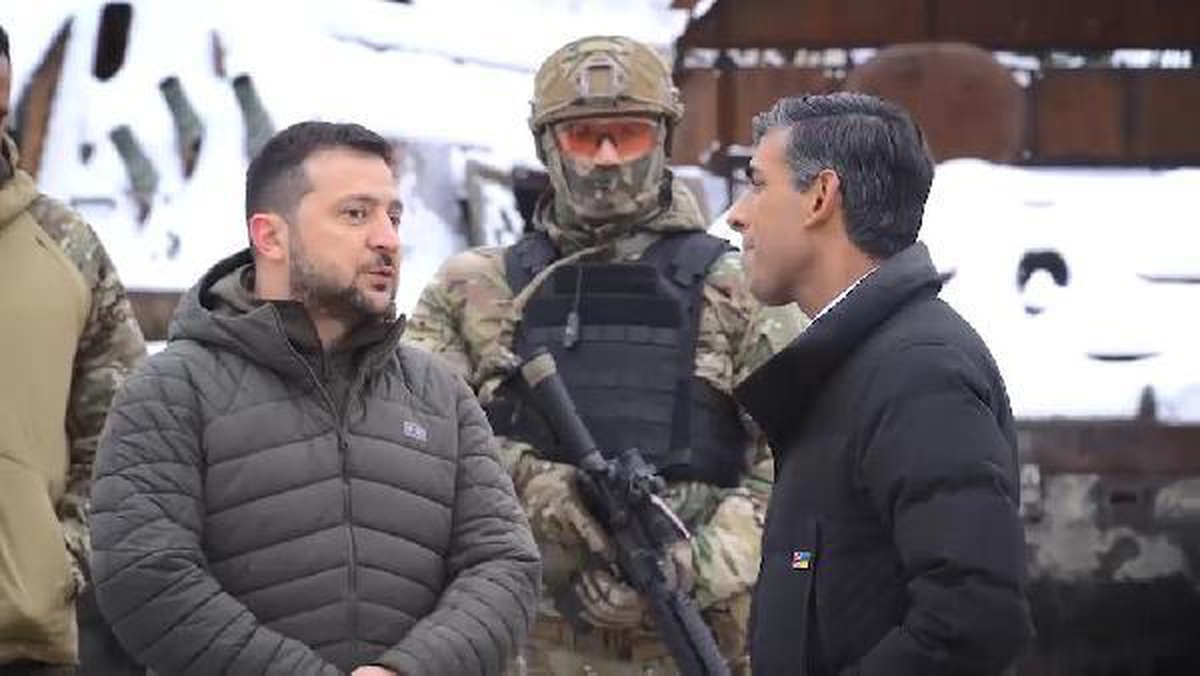 İngiltere\'den Ukrayna\'ya 50 milyon sterlinlik hava savunma yardımı