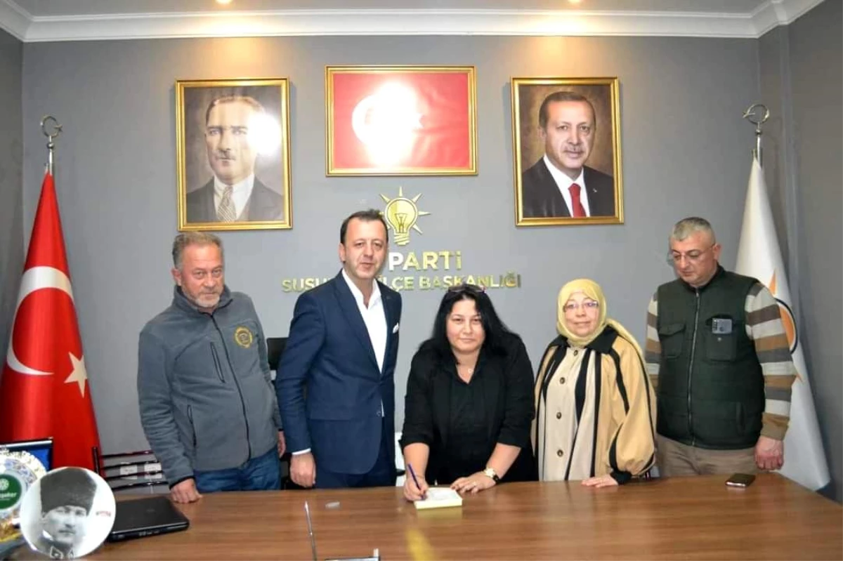 İYİ Partili Ayşegül Eltimur, AK Parti\'ye katıldı