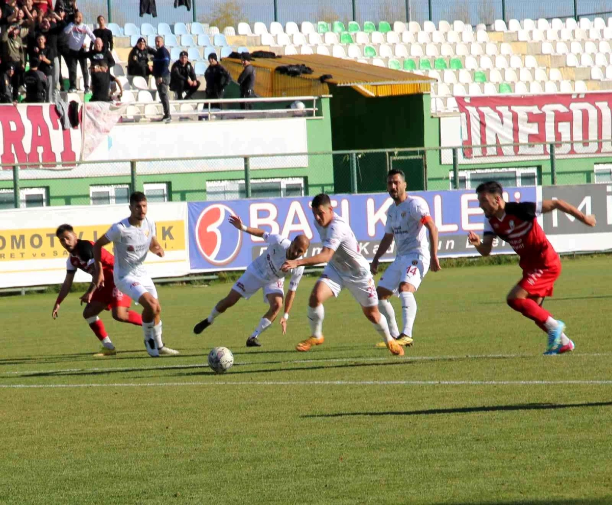 TFF 2. Lig: Sivas Belediyespor: 0 İnegölspor: 2