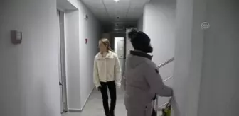 Ukrayna Neslukhiv'de yerinden edilmiş mülteciler için sosyal konutlar açıldı