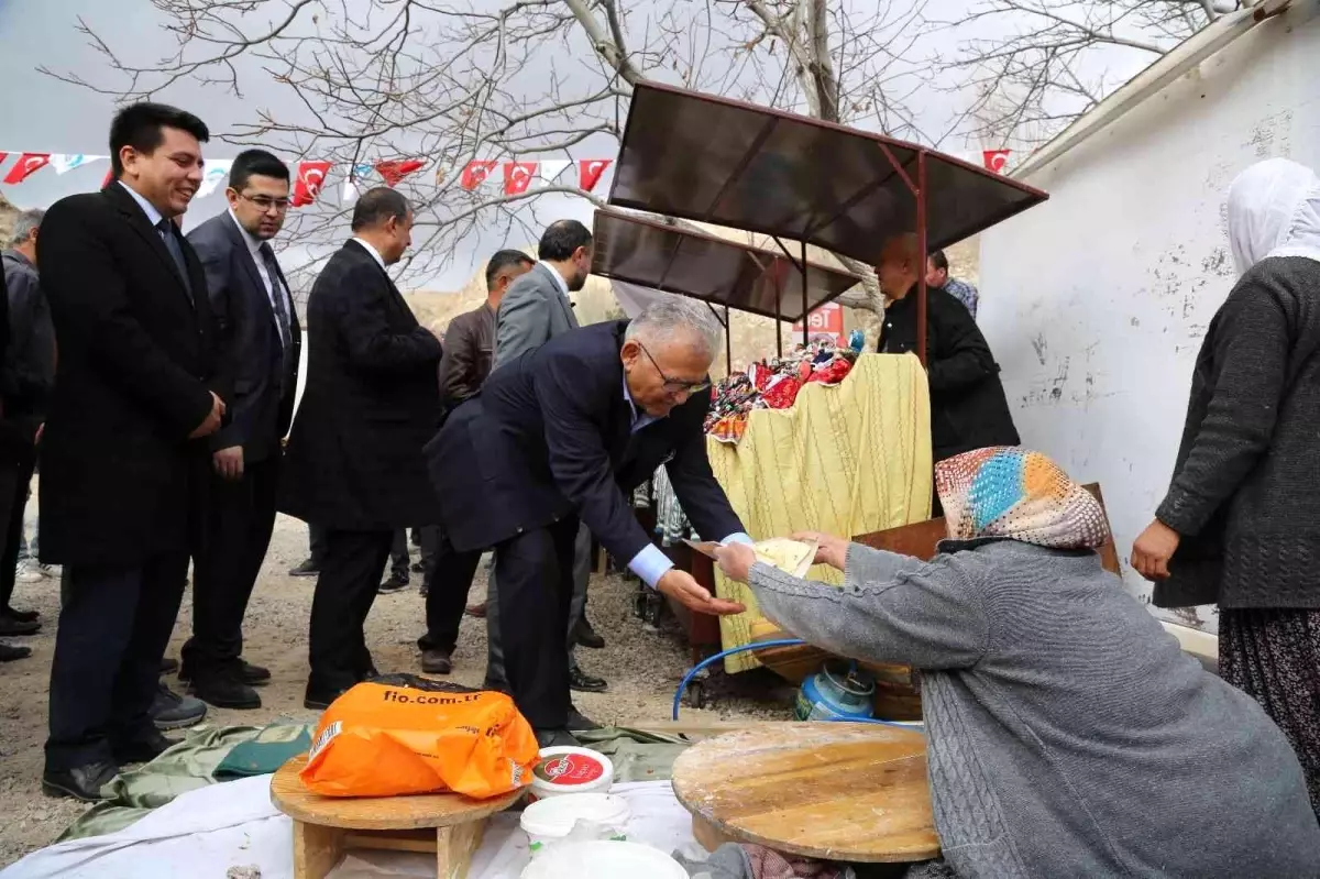 Vali Çiçek ve Başkan Büyükkılıç Soğanlı\'da İnceleme Yaptı