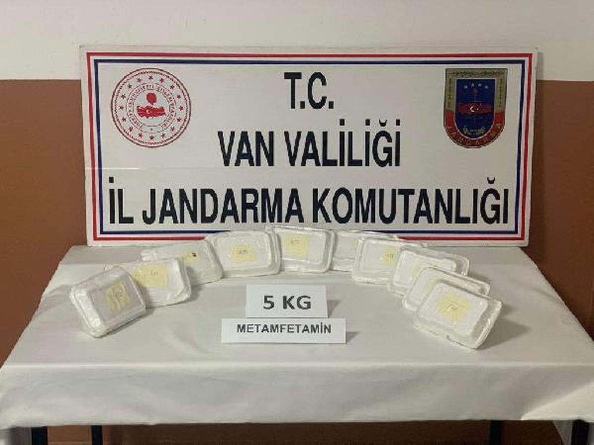 Van\'da, arazide 5 kilo metamfetamin ele geçirildi