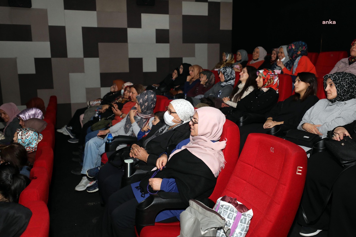 Yenimahalle Belediyesi, Kursiyerleri İçin \'Sinema Günleri\' Düzenledi
