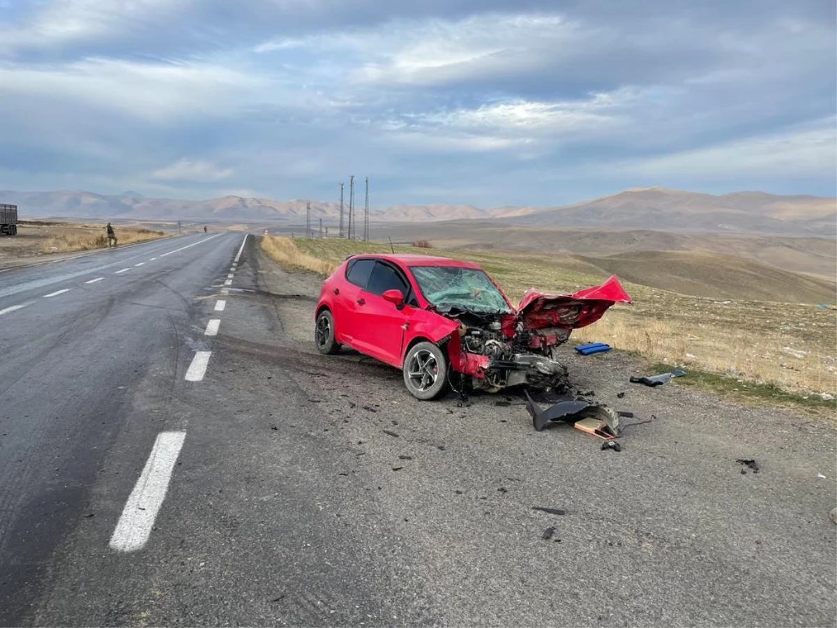 Ağrı\'da otomobil ile tırın çarpıştığı kazada 1 kişi öldü