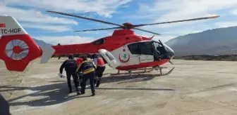 Ambulans helikopter, kalp krizi geçiren hasta için havalandı