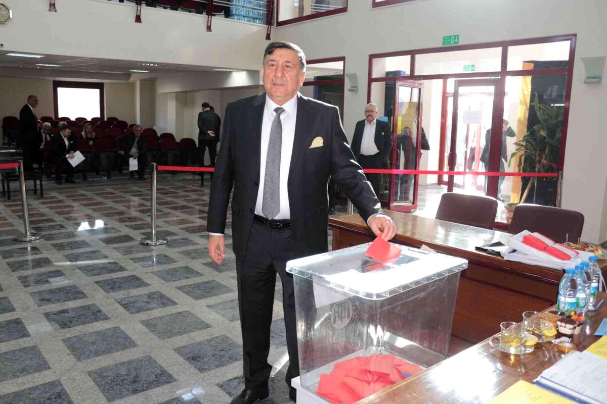 Balıkesir Ticaret Borsası\'nda seçim heyecanı yaşandı