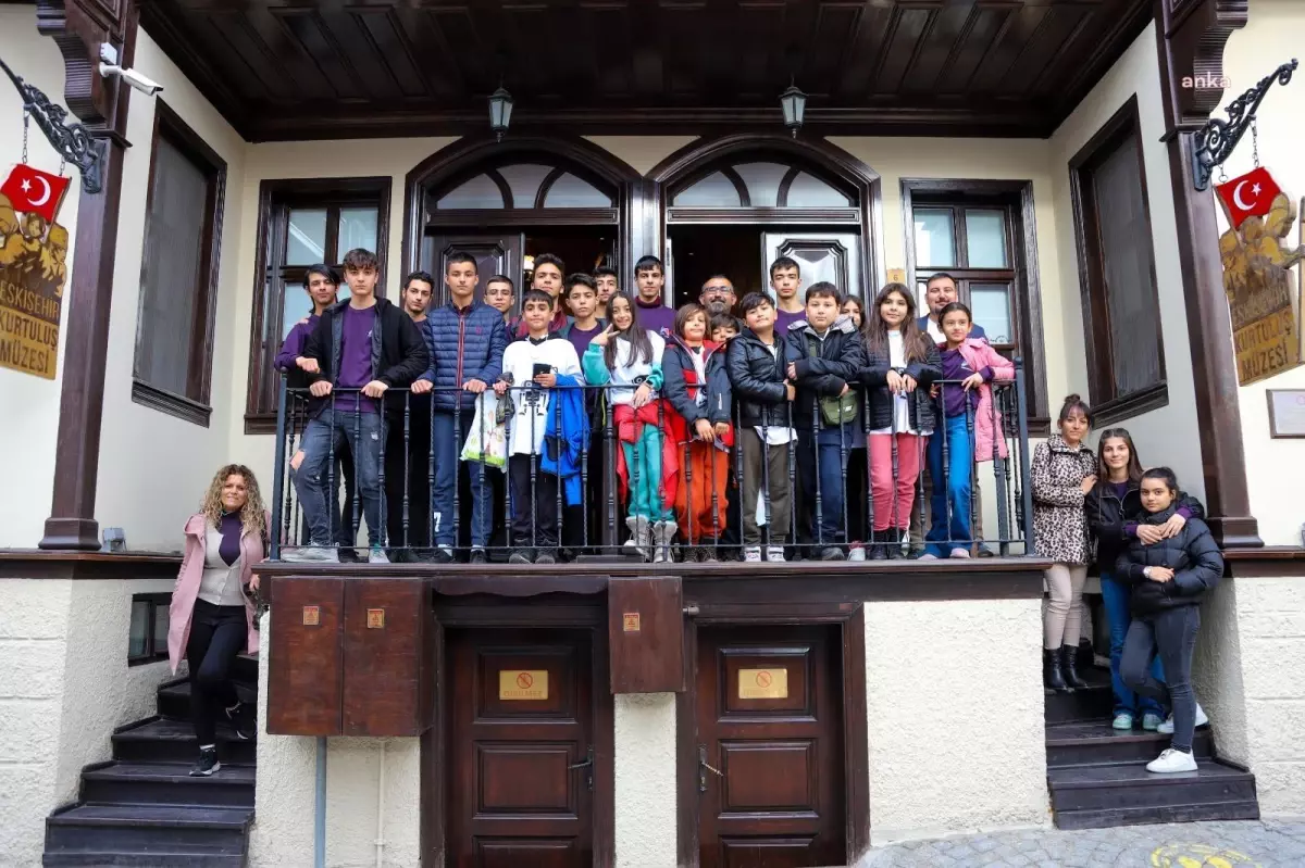 Eskişehirli ve Mersinli Çocuklar \'Bilimle Mesafeler Engel Değil\' Etkinliğinde Buluştu