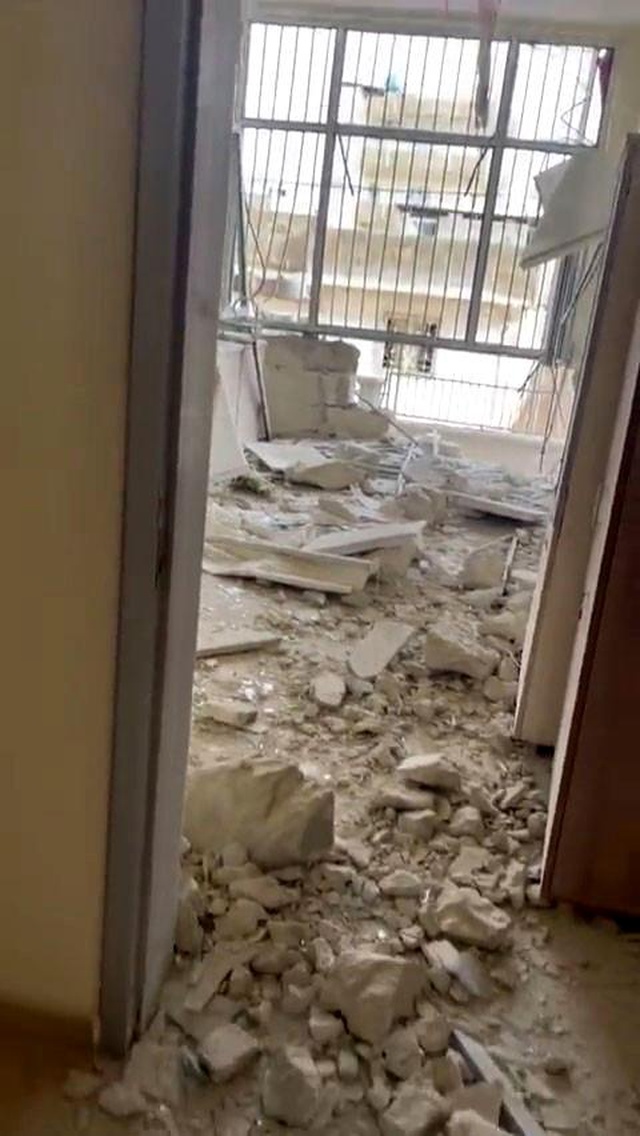 Terör örgütü YPG/PKK'nın Karkamış'ta hedef aldığı okulun içi görüntülendi Terör örgütü YPG/PKK'nın Karkamış'ta hedef aldığı okulun içi görüntülendi