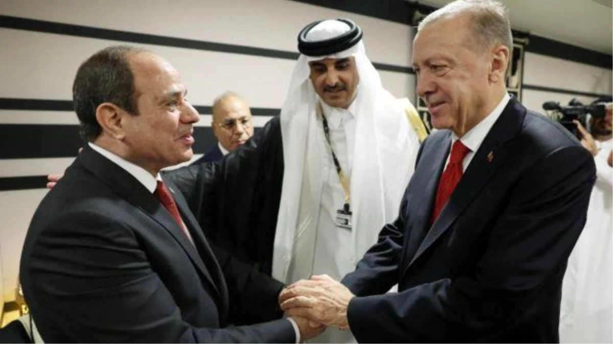 Mısır Cumhurbaşkanlığından kritik açıklama: Erdoğan ve Sisi\'nin el sıkışması ikili ilişkileri geliştirmenin başlangıcı olacak
