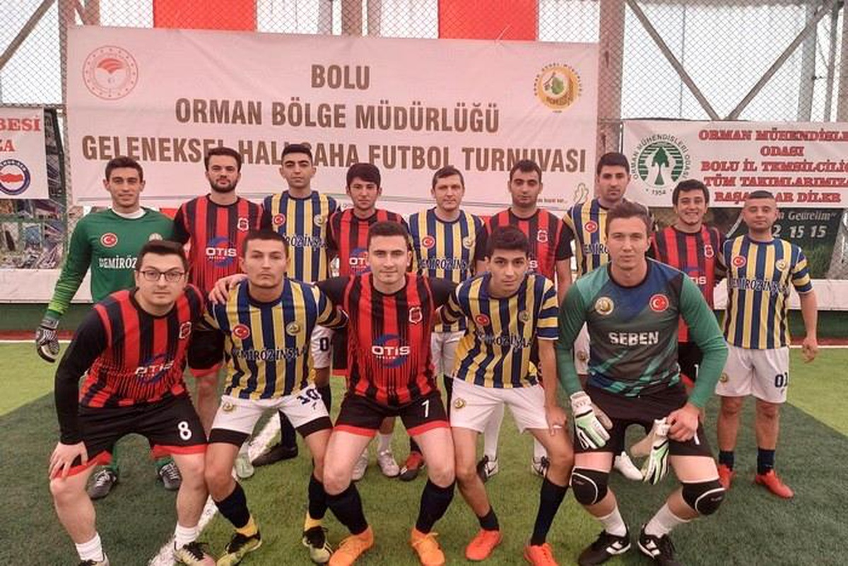 11\'inci geleneksel futbol turnuvası başladı