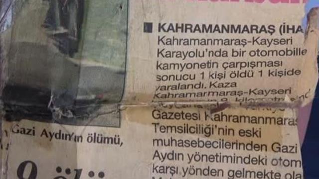 24 yıl önce hayatını kaybeden arkadaşının ölüm haberinin çıktığı gazete kupürünü cüzdanında saklıyor 24 yıl önce hayatını kaybeden arkadaşının ölüm haberinin çıktığı gazete kupürünü cüzdanında saklıyor