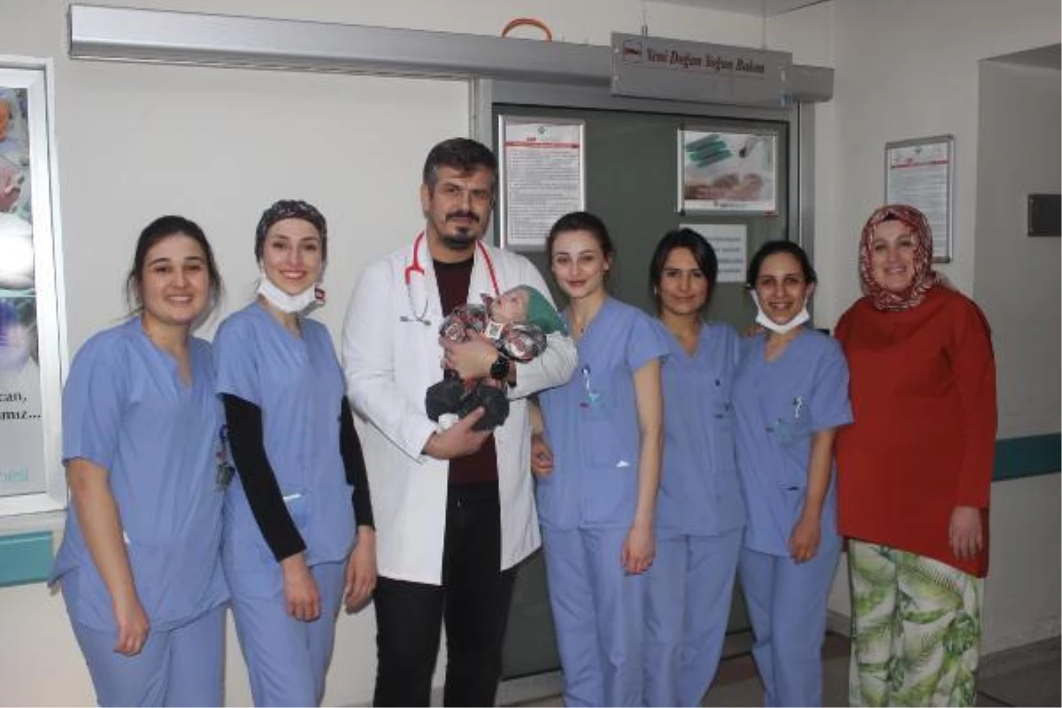 710 gramlık Arden bebek, 130 günlük mücadelesini minicik yüreğiyle kazandı