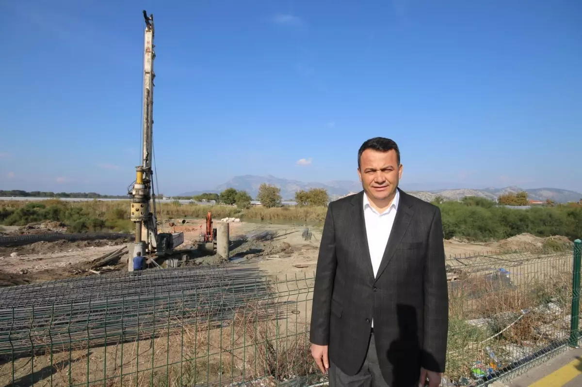 Antalya ile Muğla\'yı birleştirecek Patara Köprüsü inşa ediliyor