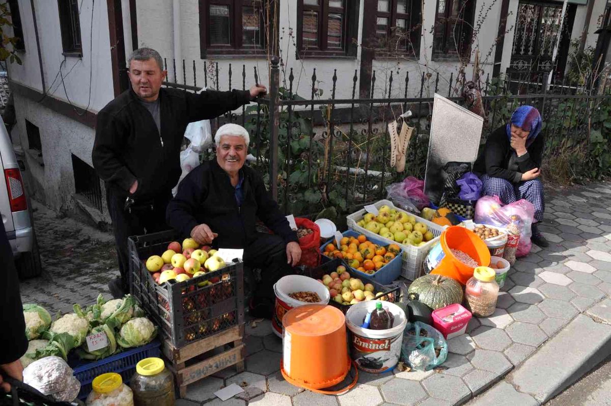 Bu pazarda alın teri var