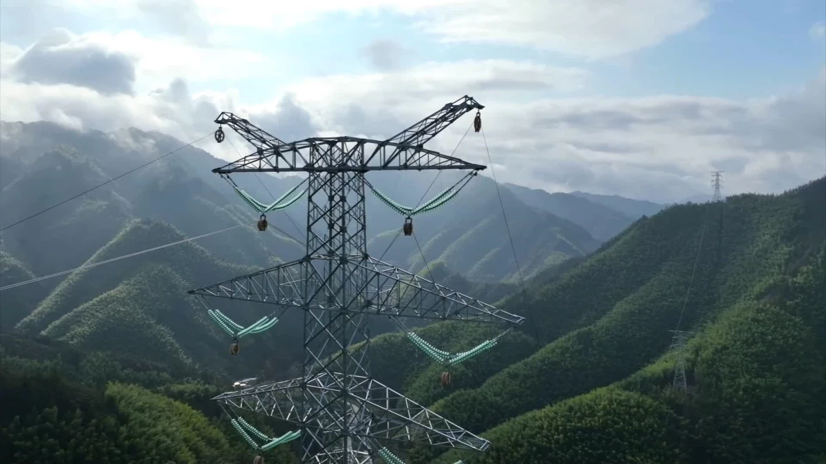 Çin\'in Doğusunda 220Kv Enerji Nakil Hattı İnşaatı Son Sürat Devam Ediyor
