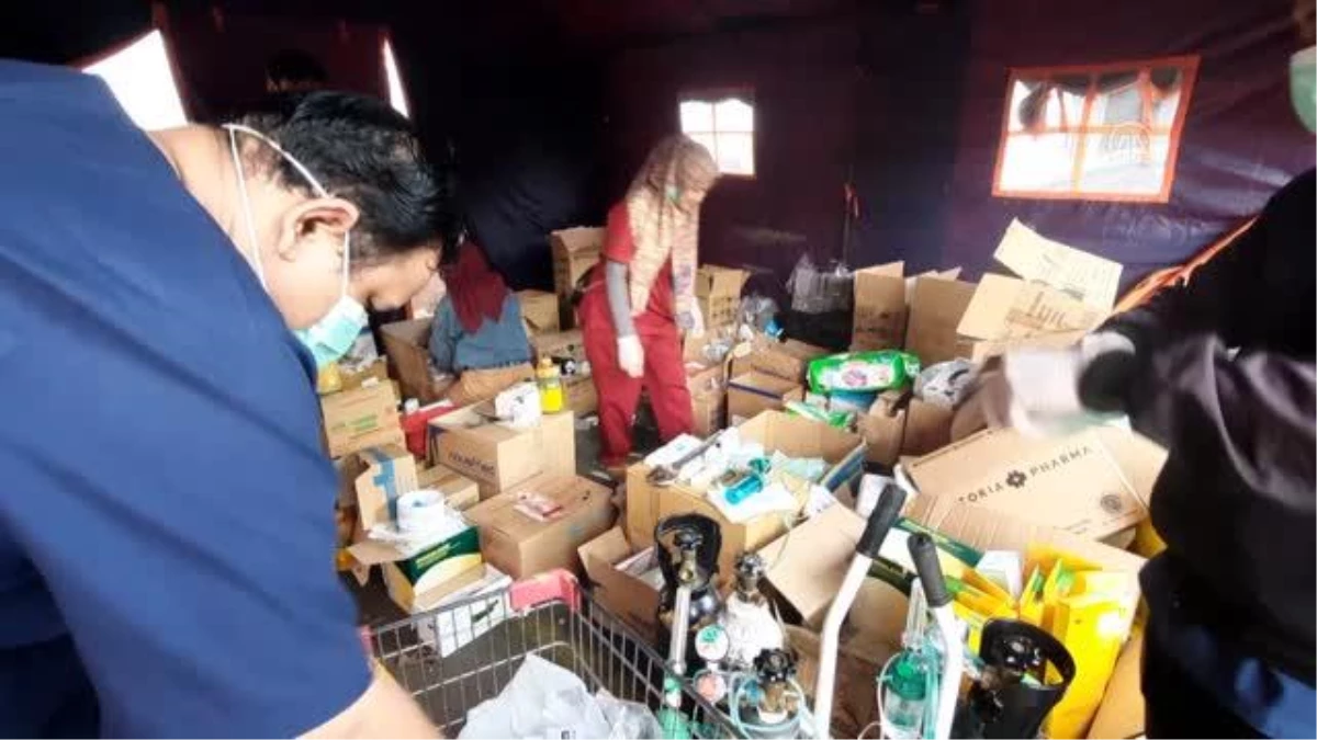 CİRANJANG - Endonezya\'da 5,6 büyüklüğünde depremin ardından yaralıların tedavisi devam ediyor
