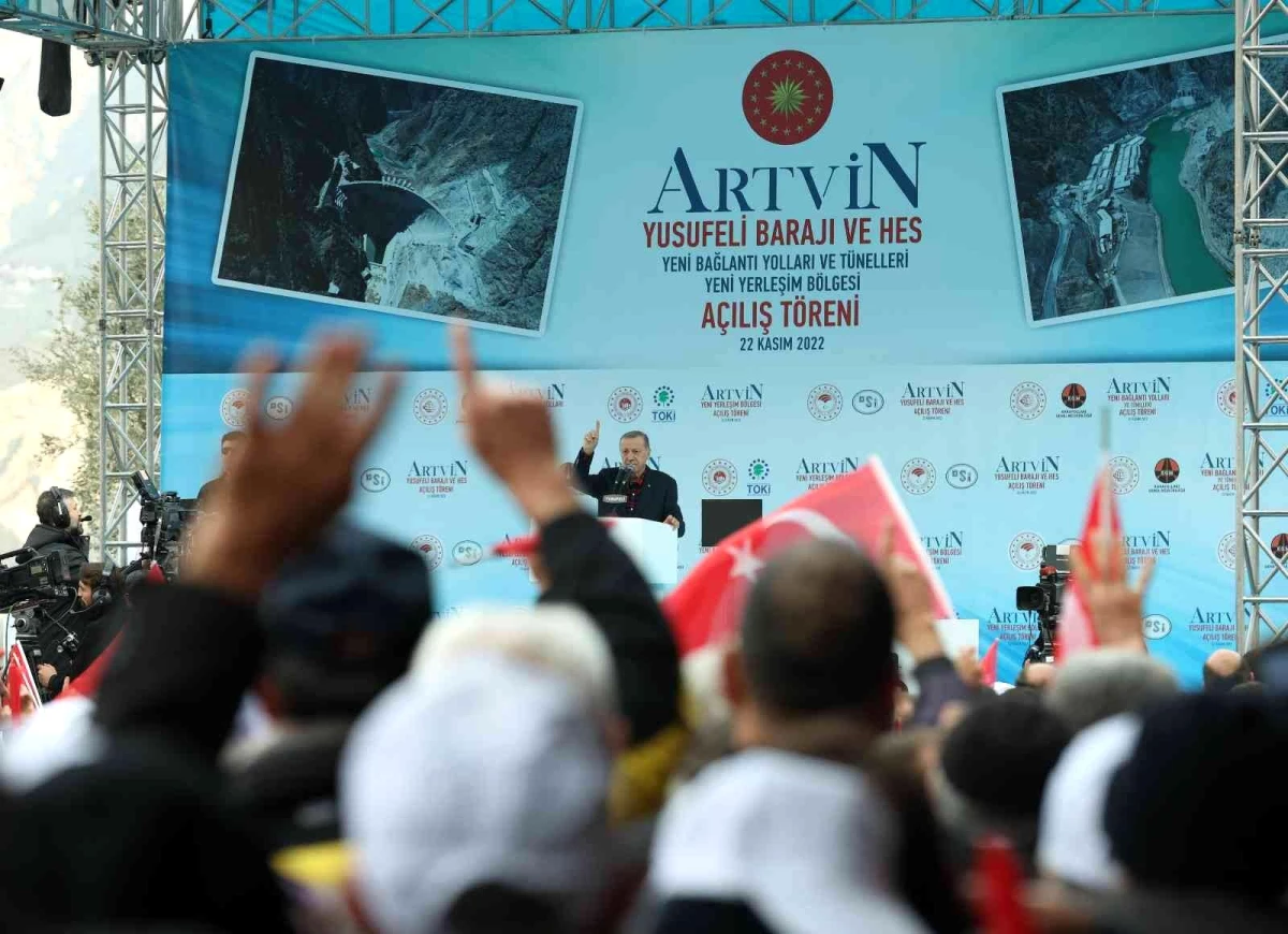 Cumhurbaşkanı Erdoğan: "Ülkemiz sınırlarına ve vatandaşlarına yönelik saldırıların kaynakları bellidir"