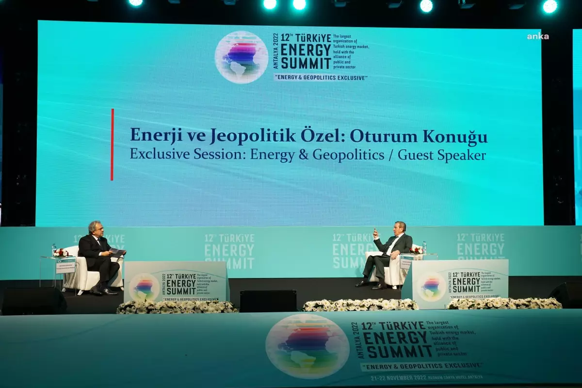 Eski Almanya Başbakanı Schröder: "Enerji Fiyatlarının Makul Seviyede Kalması İçin Enerji Tedarik Güvenliğinin Sağlanması Şart, Yoksa Kendimizi Çok...