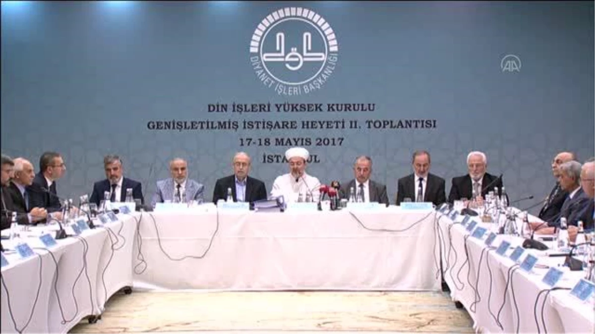 Diyanet İşleri Başkanı Erbaş\'tan Prof. Dr. Raşit Küçük için başsağlığı mesajı