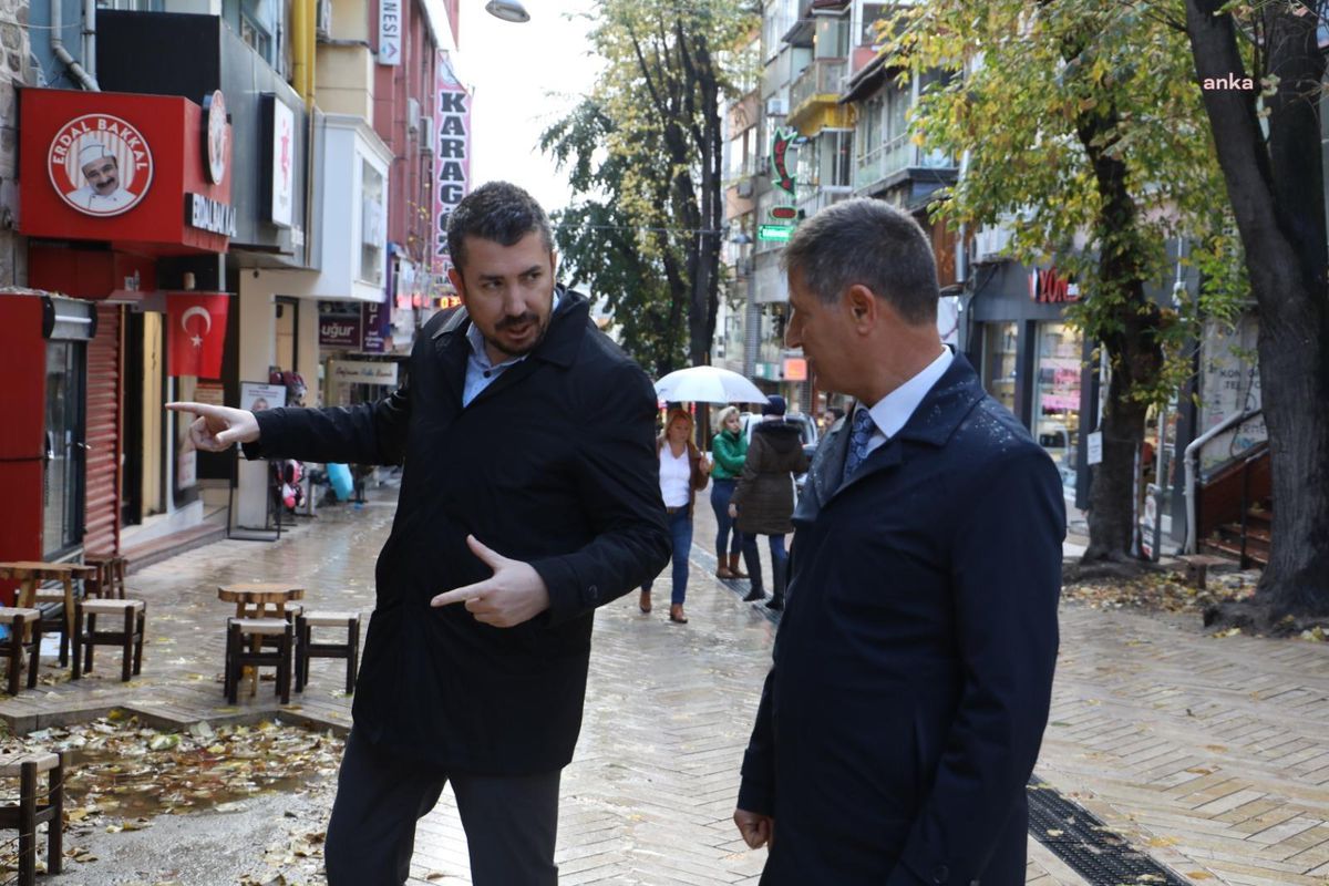İzmit Belediye Başkan Yardımcısı Torun, Fethiye Caddesi\'ndeki Çalışmaları Yerinde İnceledi