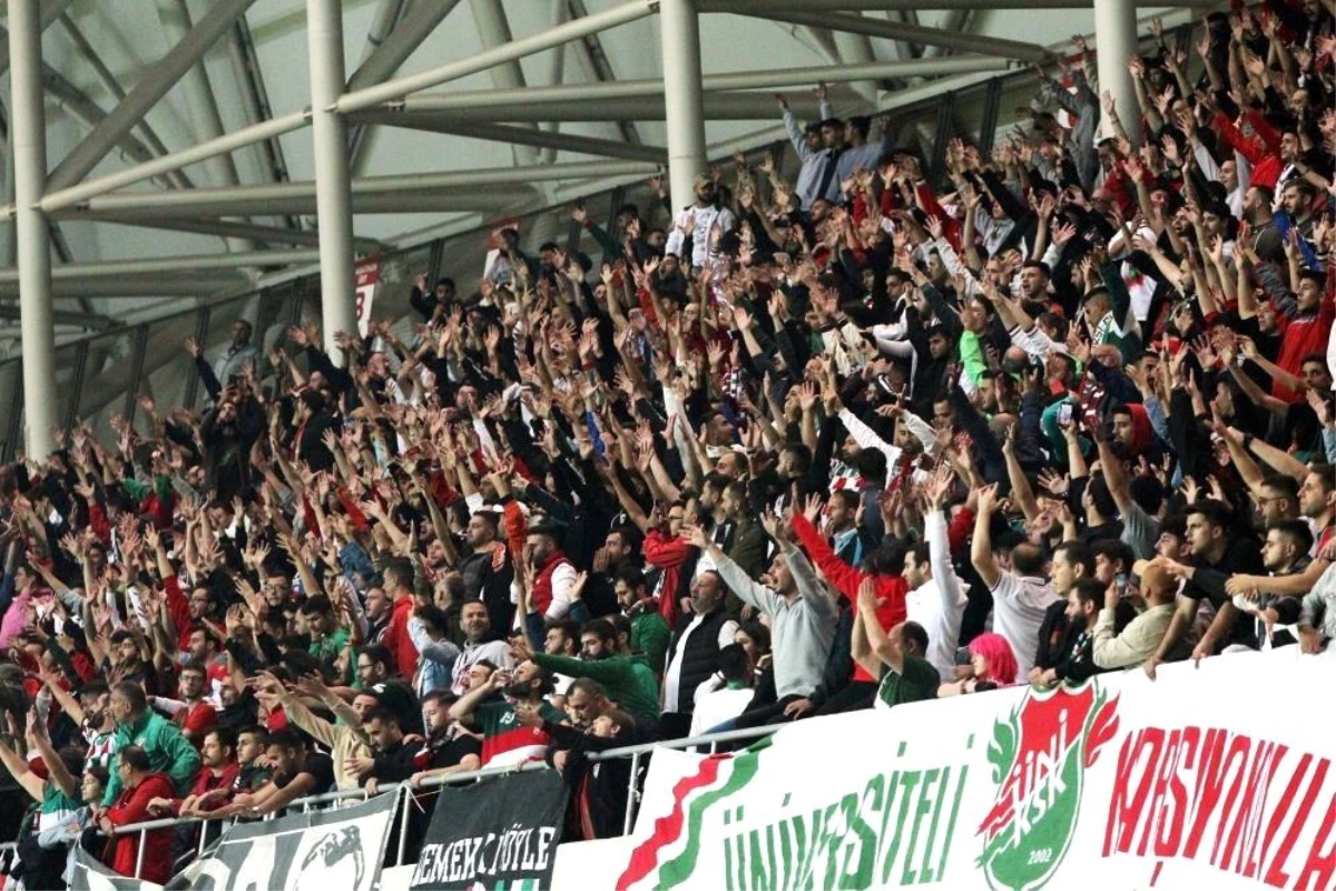 Karşıyaka Çatalcaspor maçının biletleri satışa çıktı