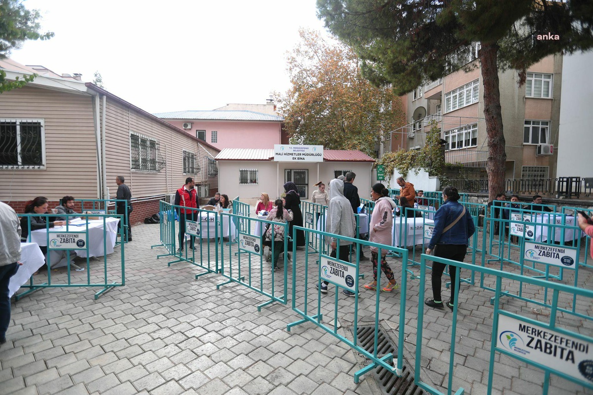 Merkezefendi Belediyesi\'nden 4 Bin Öğrenciye Maddi Destek