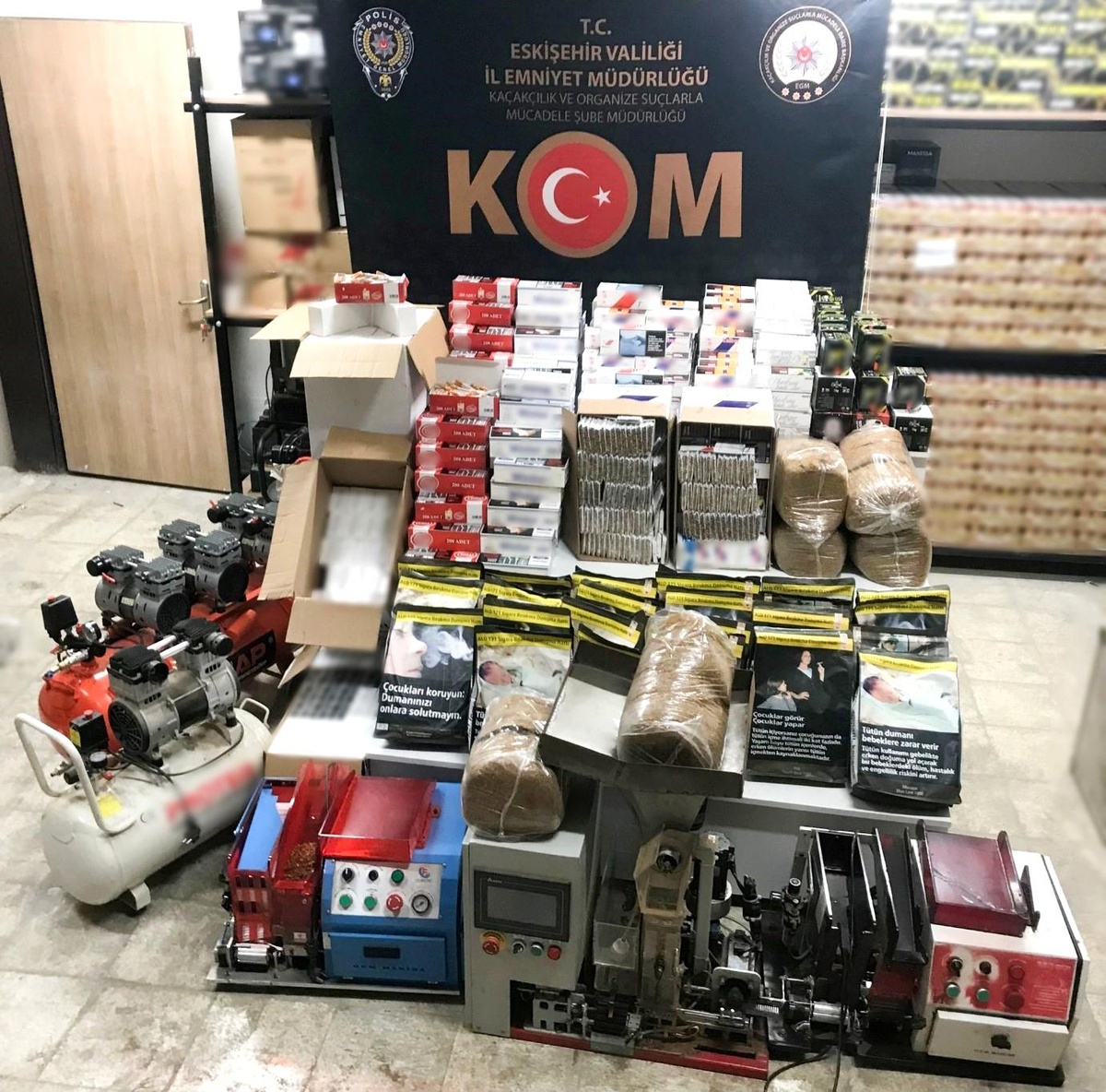 Eskişehir\'de kaçak sigara operasyonunda 15 şüpheli gözaltına alındı