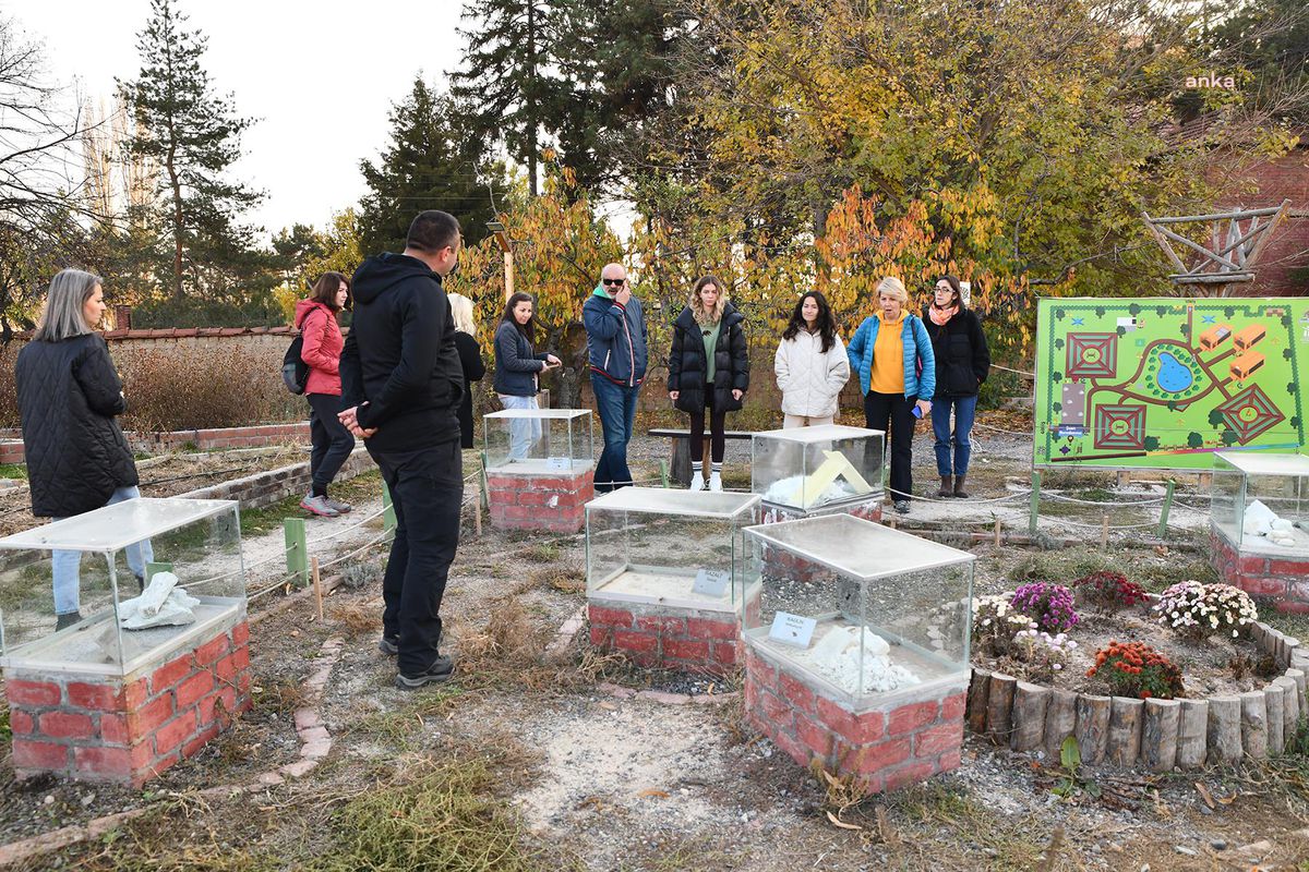 Tepebaşı\'nda Eğitimcilere Yönelik \'Doğa ve Orman Pedagojisi\' Eğitimi Tamamlandı