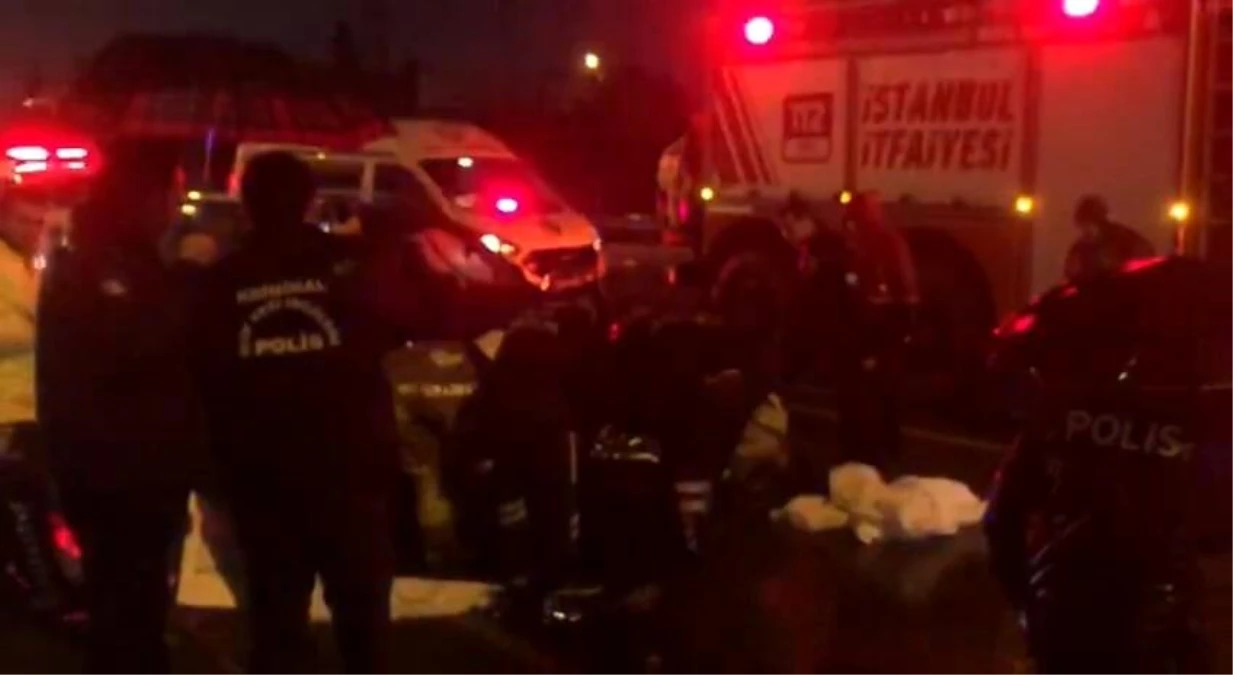 Tuzla\'da üniversite öğrencisi otomobiliyle motor kuryeye çarptı: 1 ölü