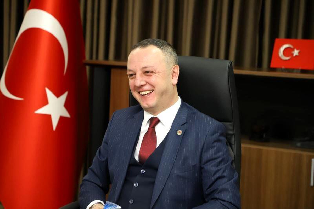 Alan, "Öğretmenlerimiz büyük bir özveri ile çalışan eğitim neferleridir"